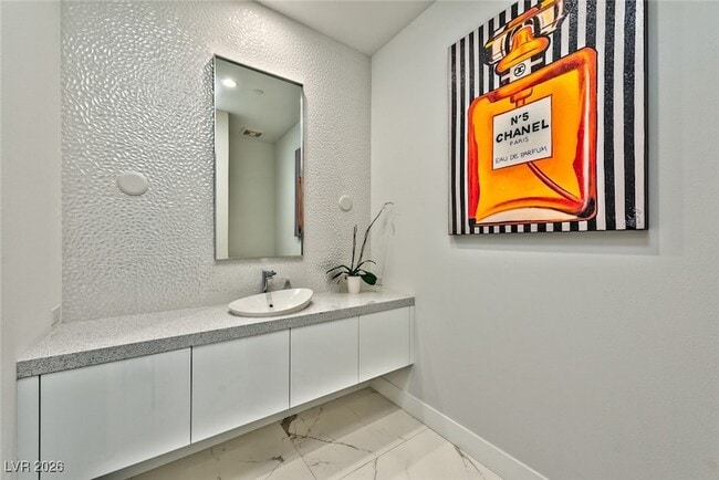 Building Photo - 702 Blackrock Rim Dr