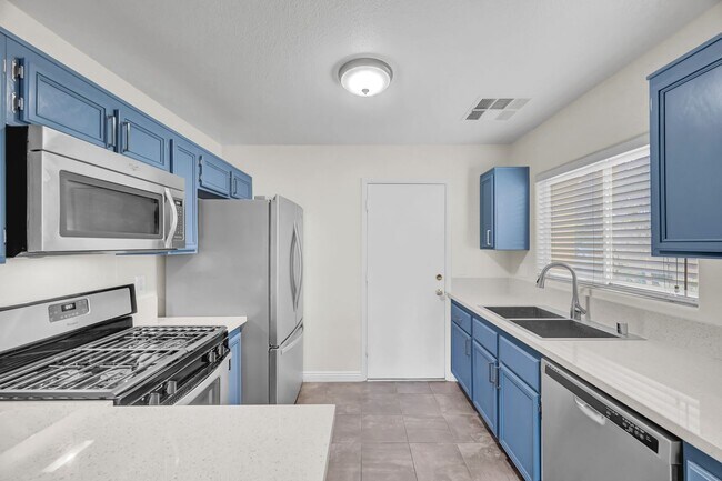 Building Photo - 3538 Casa Real Way