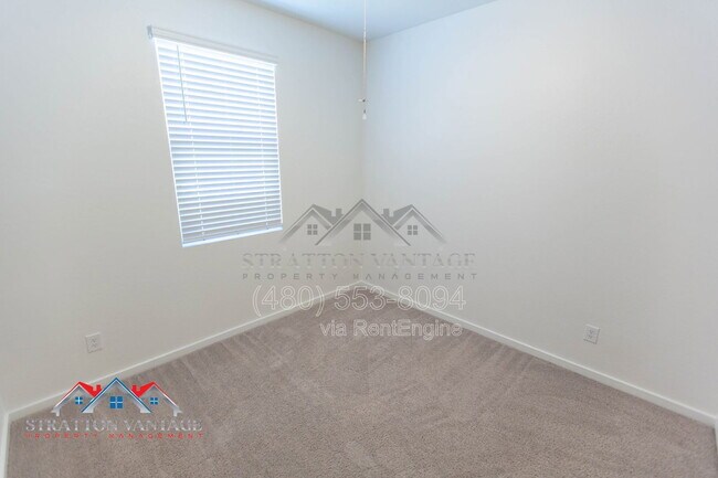 Building Photo - 2898 Kim Dr