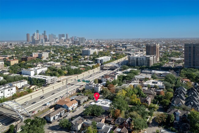 Building Photo - 1201 Autrey St