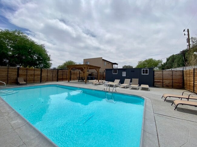 Building Photo - Modern living in this completely remodeled...