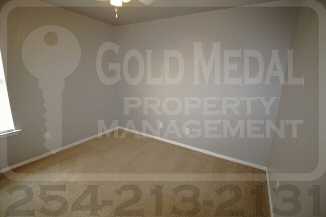 Building Photo - 1408 Pima Trail