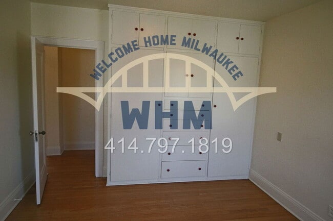 Building Photo - 5139 N Cumberland Blvd