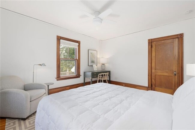 Building Photo - 14 Greenough Pl