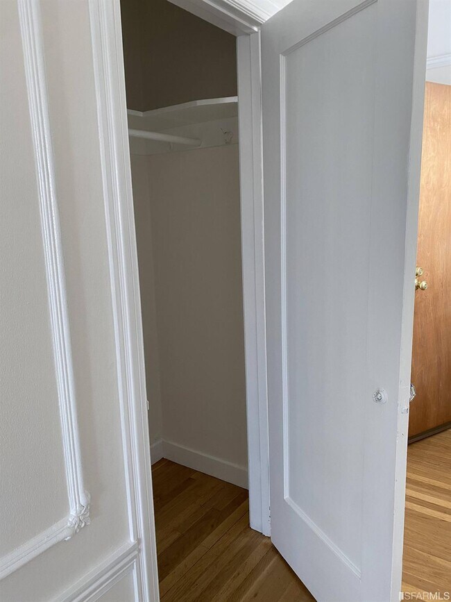 Building Photo - 614 Funston Ave