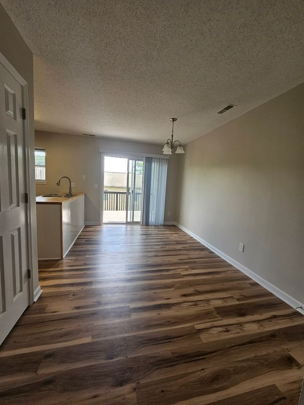 Building Photo - 2329 Avalon Wds Dr