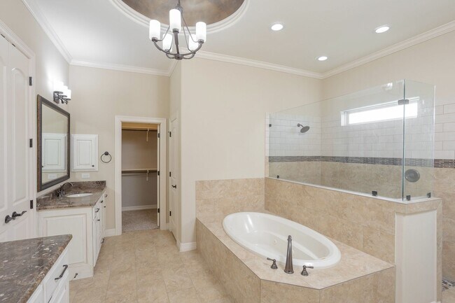 Building Photo - Home for Rent