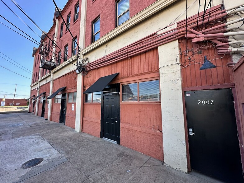 Interior Photo - Cedars Park Lofts