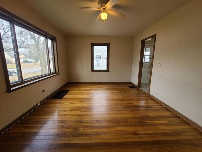 Building Photo - 1225 Lenore Ave