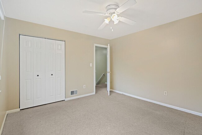 Building Photo - Germantown, MD