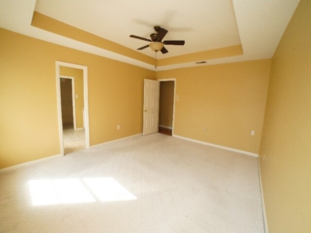 Building Photo - 1570 Heartwood Dr