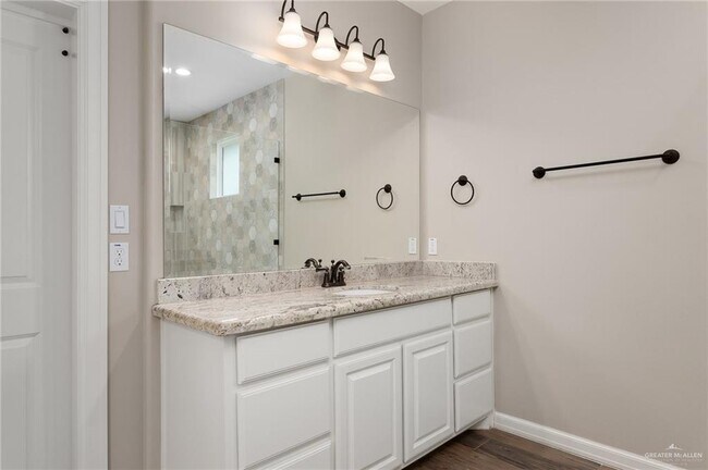 Building Photo - 4400 Caddo Ln