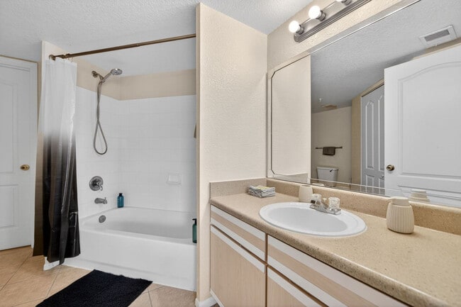 Building Photo - 755 Sybilwood Cir