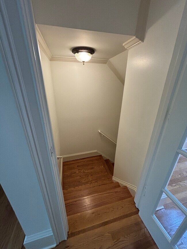Building Photo - 10615 Honey Brook Cir