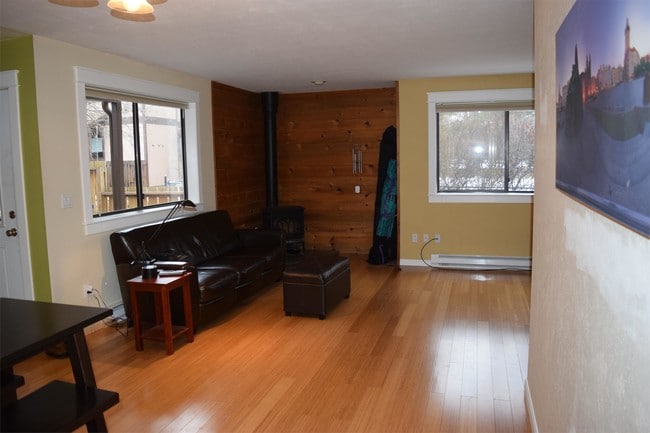 Building Photo - 4727 Tantra Dr