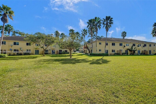 Building Photo - 3398 NE 9th Dr