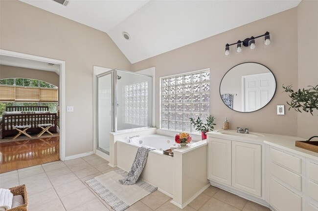 Building Photo - 8002 Cross Trail Dr