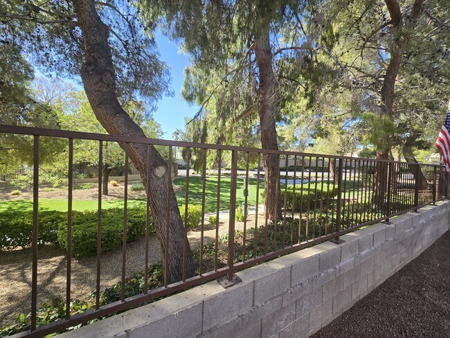 Building Photo - 9433 Valencia Canyon Dr