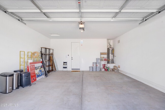 Building Photo - 11341 E Unger Ave