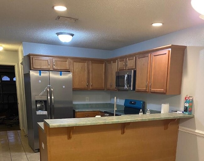 Building Photo - 11900 Liberty Cir N