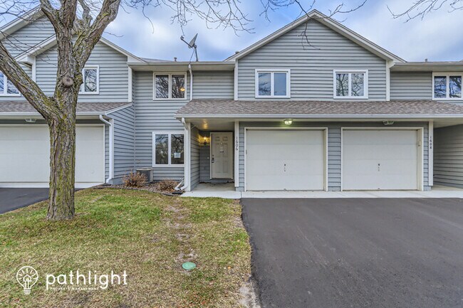 Primary Photo - 1606 Geske Rd, Chaska, MN, 55318