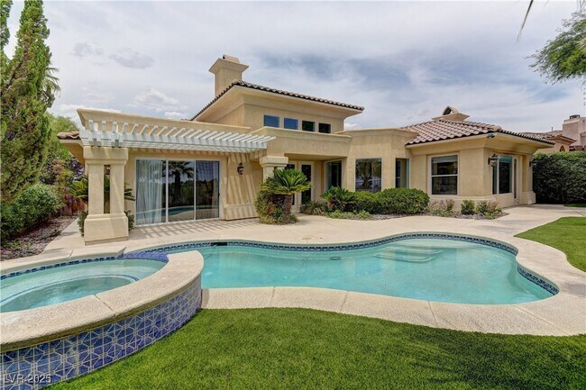 Building Photo - 2258 Green Mountain Ct