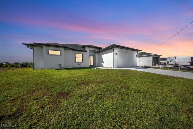 Building Photo - 1024 Halby Ave S