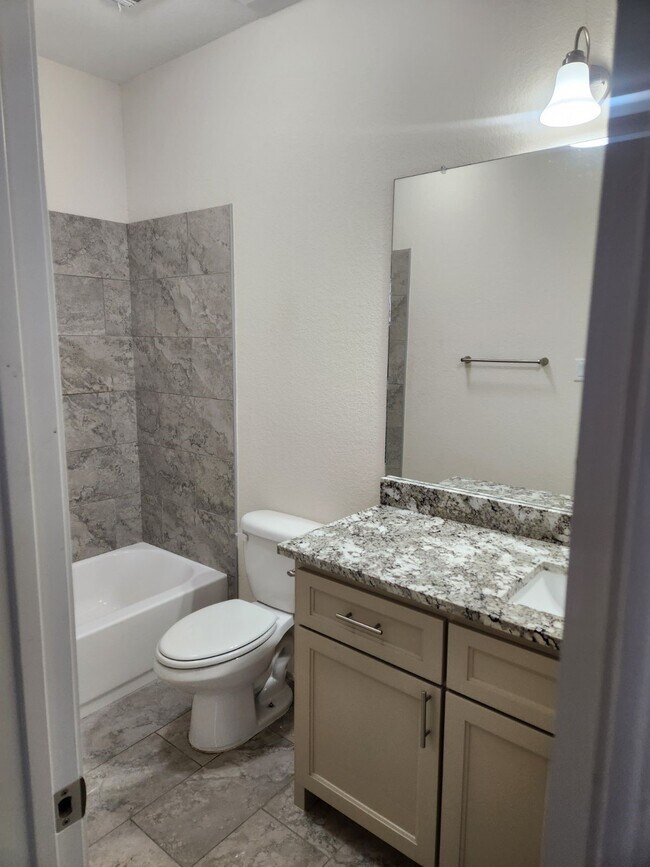 Building Photo - 10401 Bauman Rd