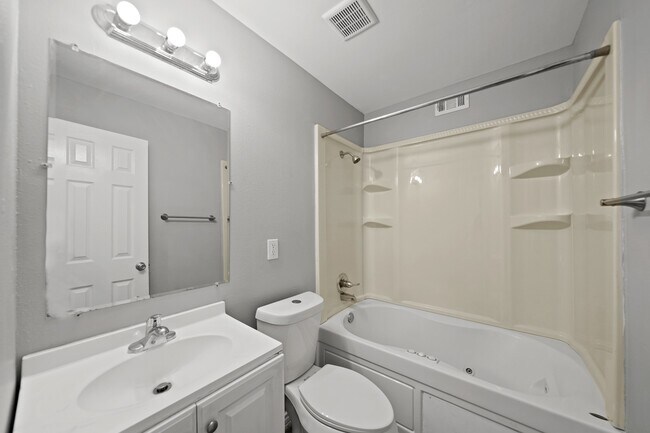 Building Photo - 13447 Castilian Dr