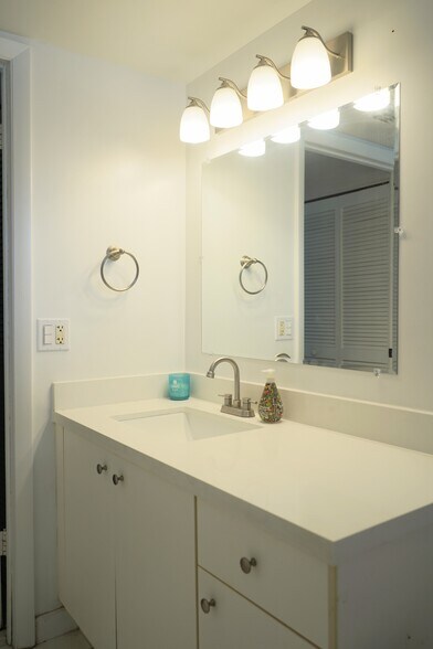 Primary Bathroom - 269 NW 7th St