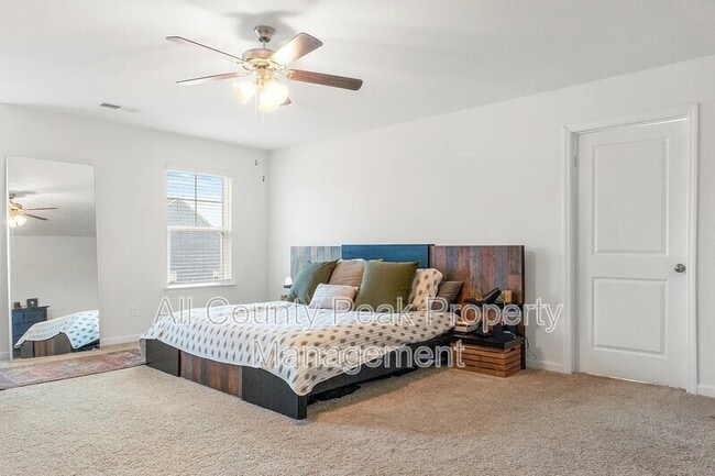 Building Photo - 6127 Prickly Lp