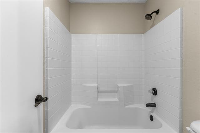 Building Photo - 1035 N Ravinia Dr