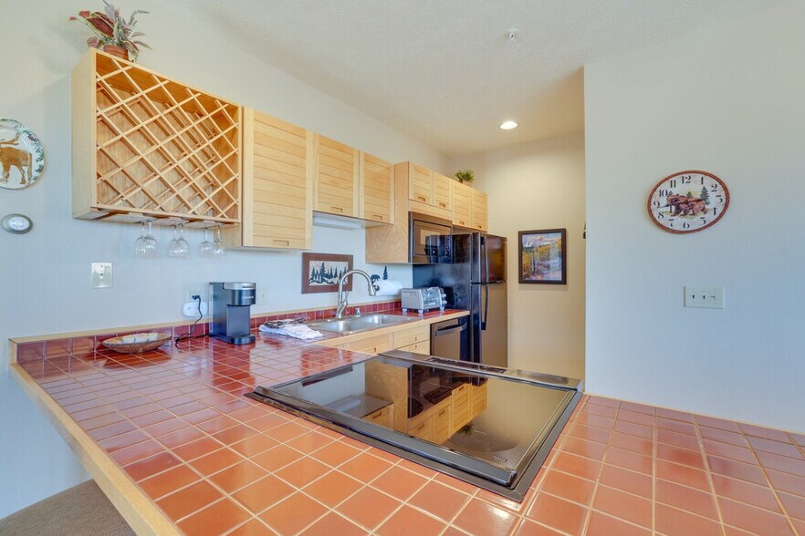 Building Photo - 91400 Ryan Gulch Rd