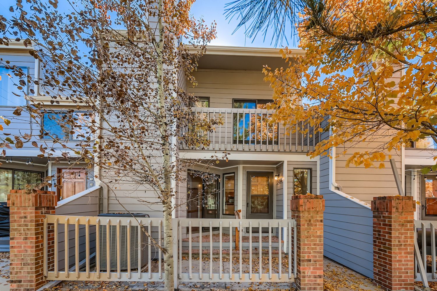 Building Photo - 5056 Buckingham Rd