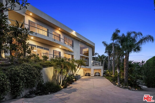 Building Photo - 28177 Rey De Copas Ln