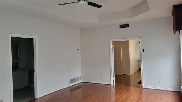 Building Photo - 3616 Hopetown Dr