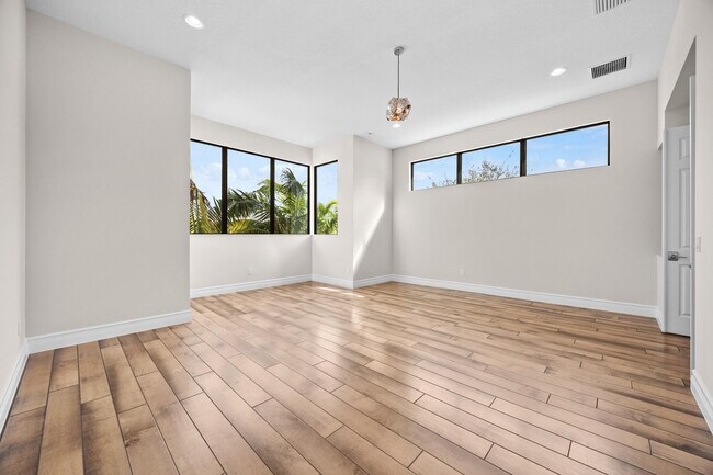 Building Photo - 9168 Benedetta Pl