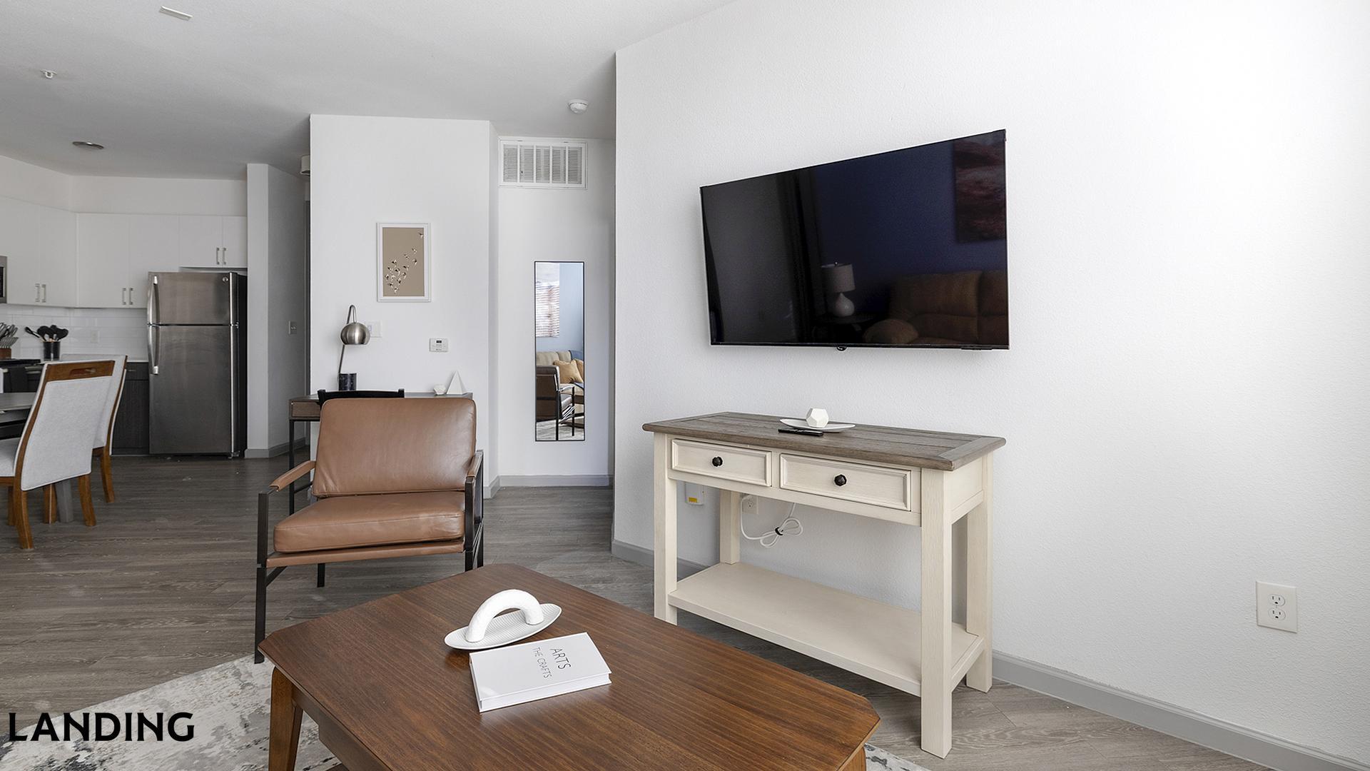 Building Photo - 1001 S Center St