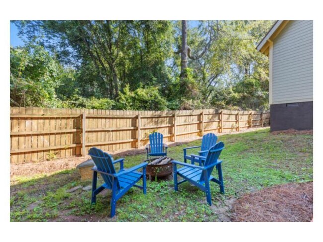 Building Photo - 120 Kendene St