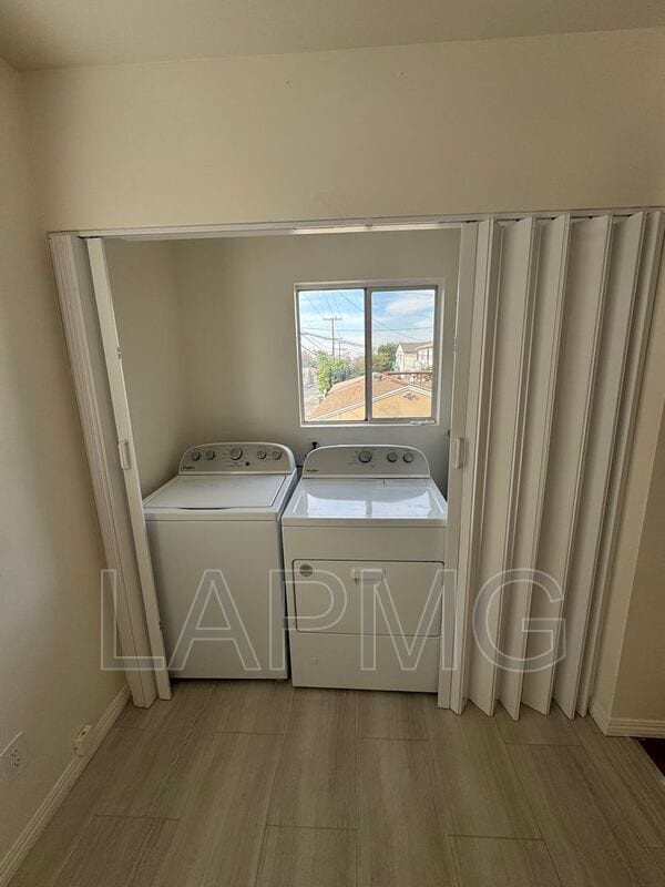 Building Photo - 624 W Riggin St