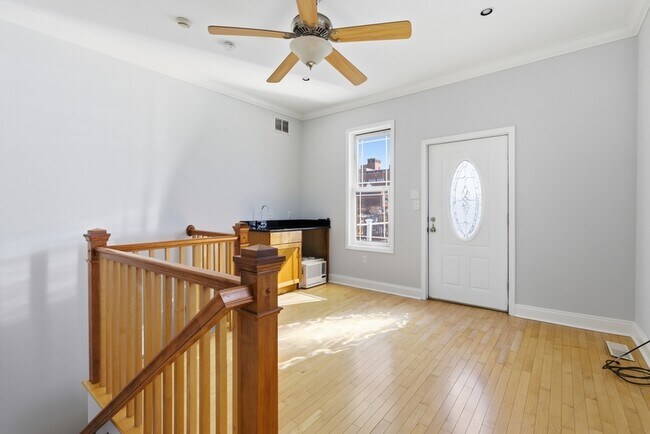 Building Photo - 3021 E Baltimore St