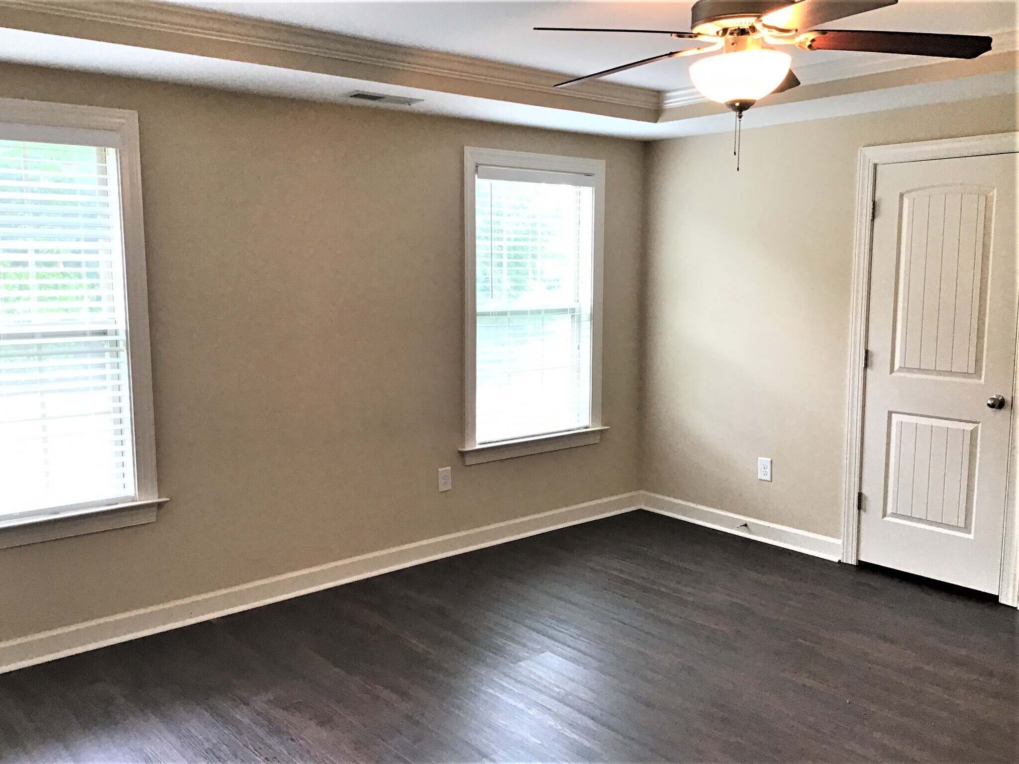 Building Photo - 617 Monterey Pine Dr