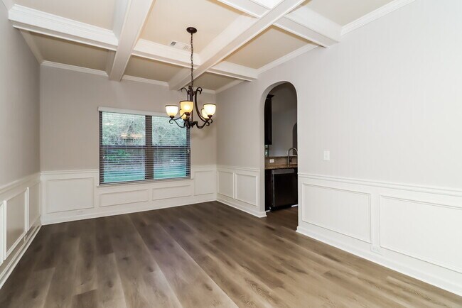 Building Photo - 638 Ocean Ave