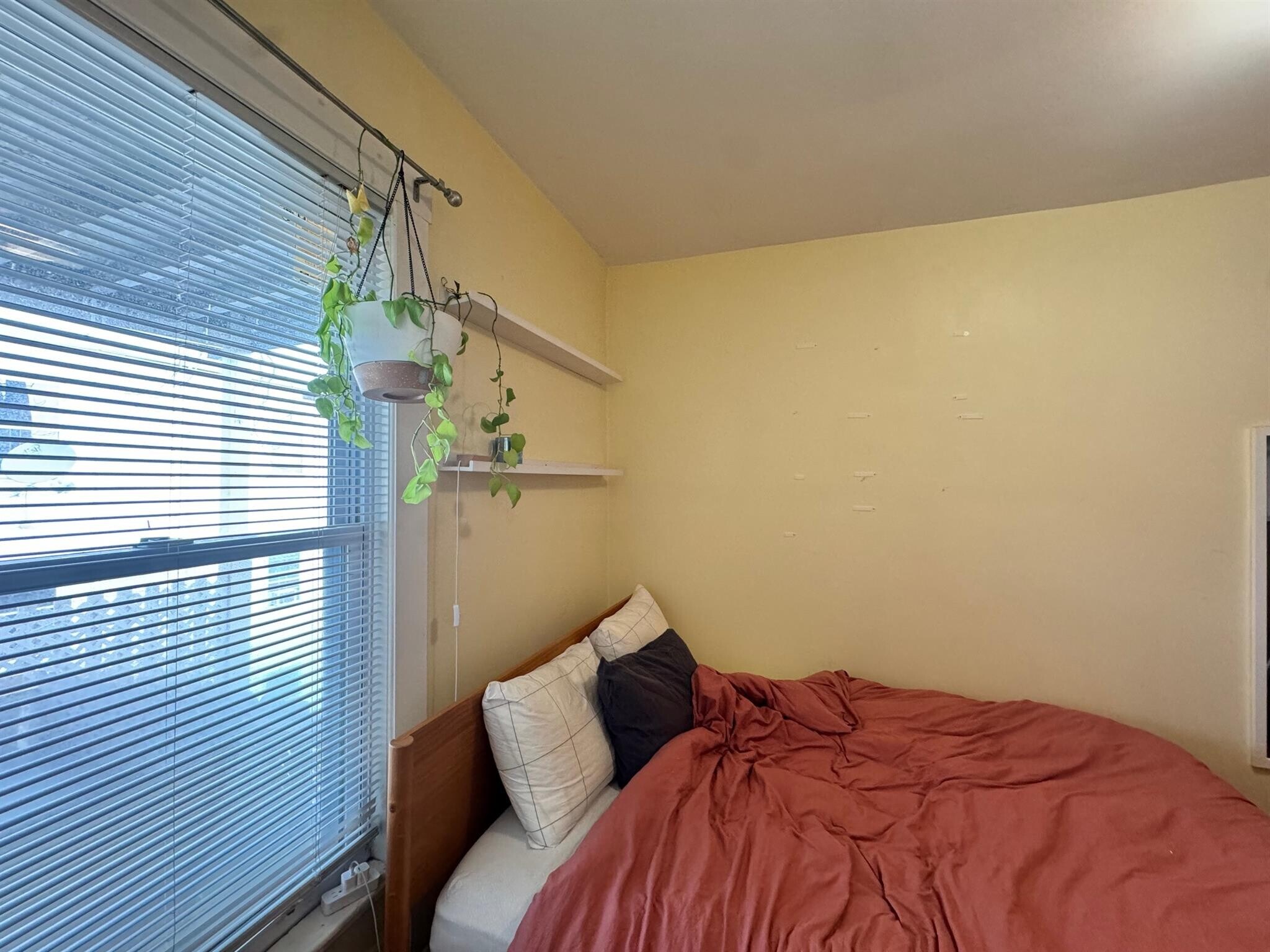 Building Photo - 57 Summer St