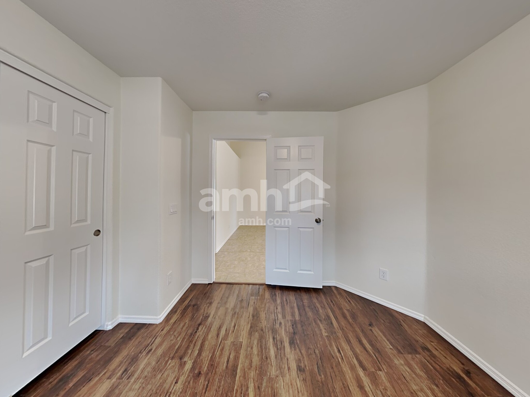 Building Photo - 16210 W Tasha Dr