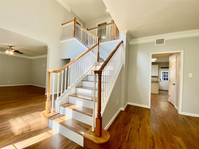 Building Photo - 6315 Holly Canyon Ct
