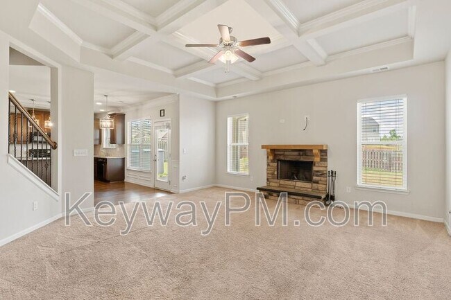 Building Photo - 5007 Vine Ln