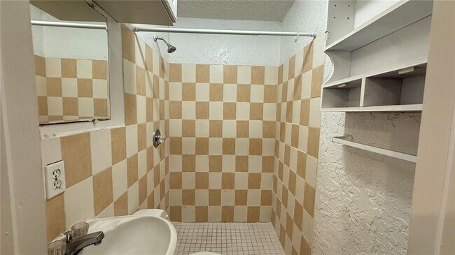 Building Photo - 2658 61st Ave N