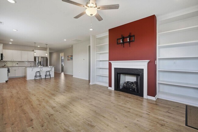Building Photo - 295 Springtooth Dr