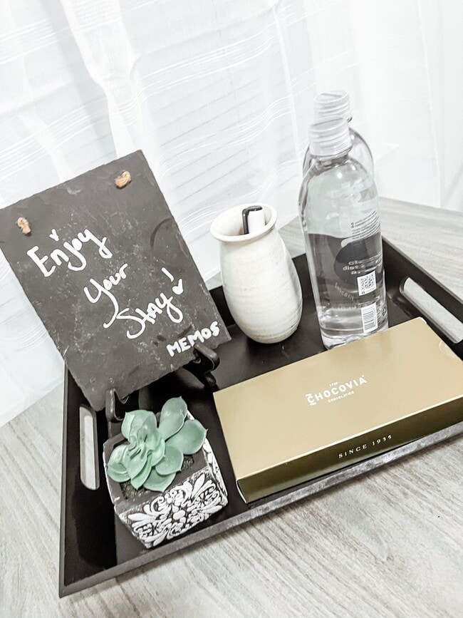 Building Photo - 2244 Park St